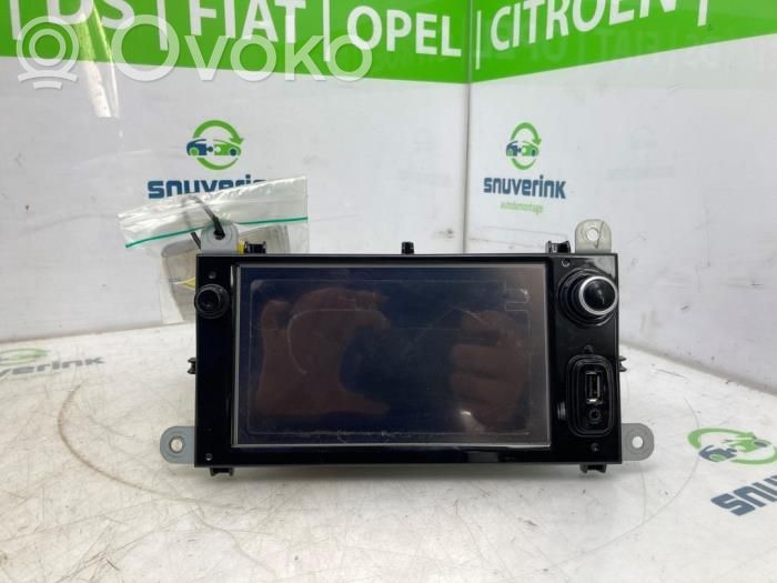 Renault Clio IV Unitate principală radio/CD/DVD/GPS 