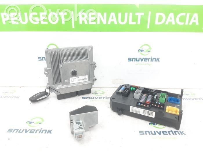 Citroen DS4 Engine control unit/module 