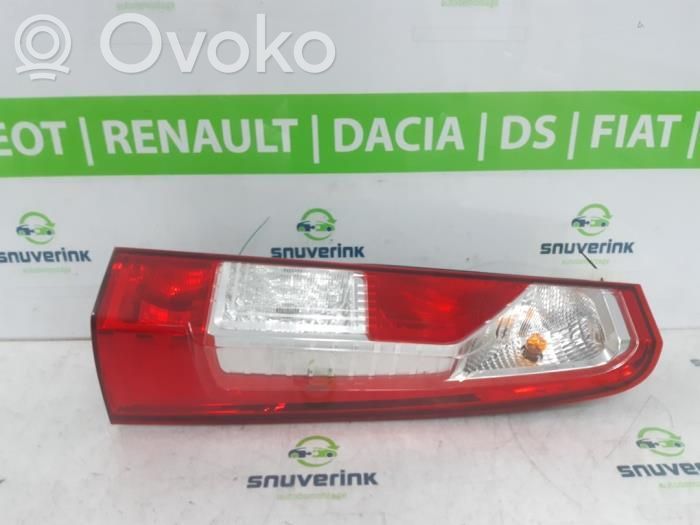 Renault Master III Lampă spate în caroserie 