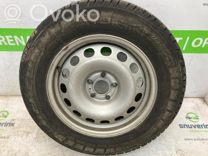 Toyota Proace R16-vararengas