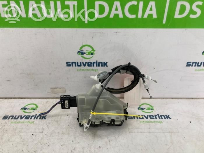 Citroen C5 Aircross Takaoven lukko 