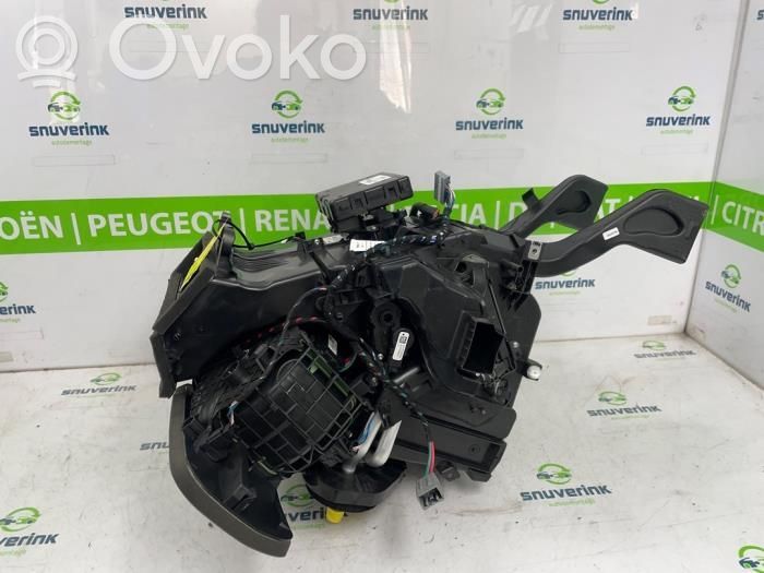 Renault Arkana Commande de chauffage et clim 