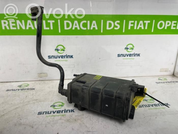 Renault Arkana Filtr węglowy 