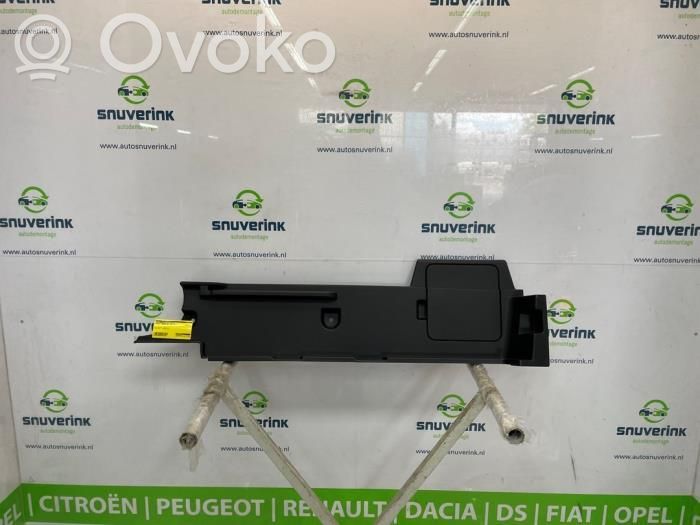Renault Arkana Panou lateral portbagaj 