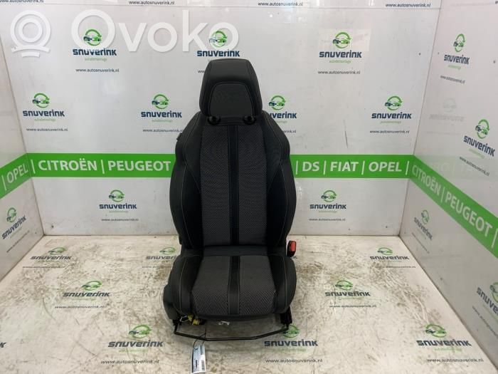 Peugeot 208 II Etumatkustajan istuin 