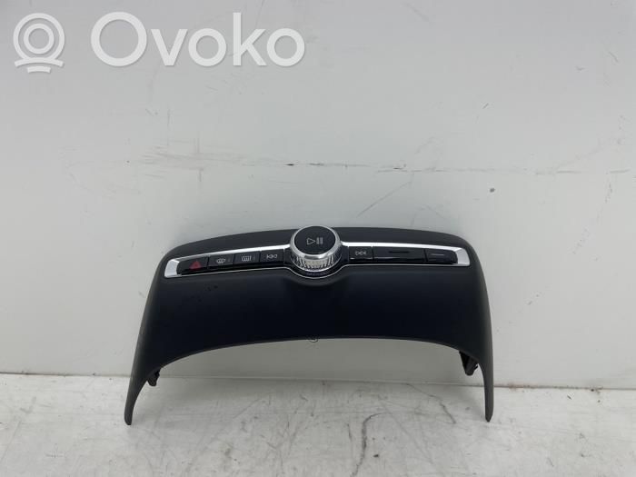 Volvo EX40 Unidad central de control multimedia 