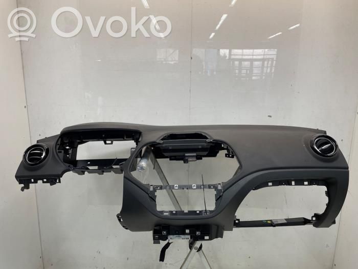 Renault Captur Panelė 