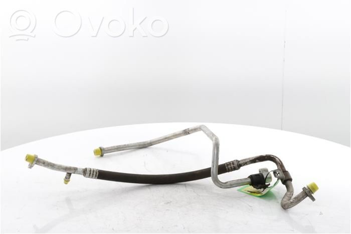 Opel Movano B Ilmastointilaitteen putki (A/C) 