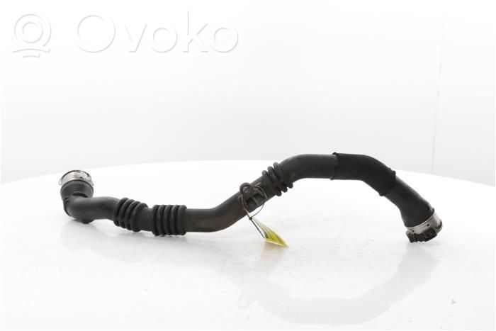 Renault Clio IV Furtun/conductă intercooler 