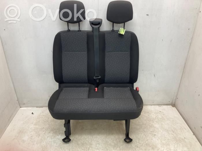 Opel Movano B Fotel przedni podwójny / Kanapa 