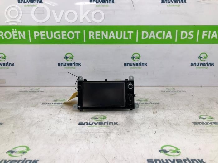 Renault Clio IV Unitate principală radio/CD/DVD/GPS 