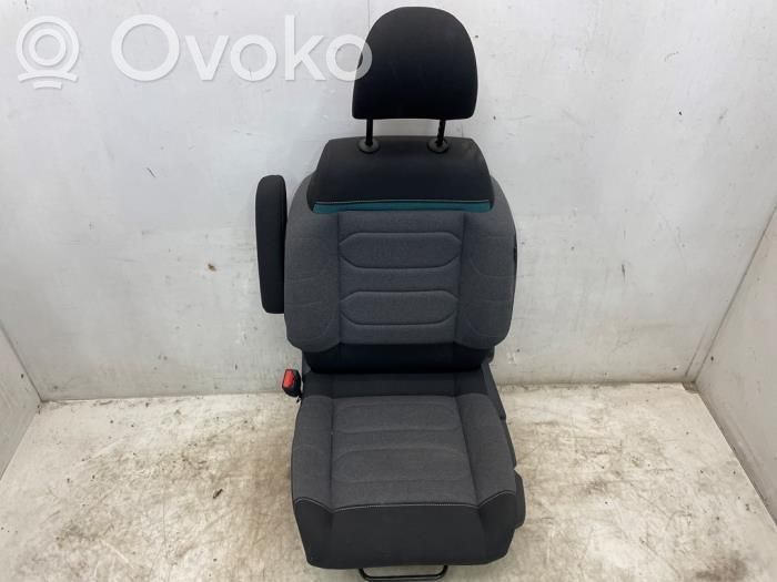 Citroen C3 Kuljettajan istuin 