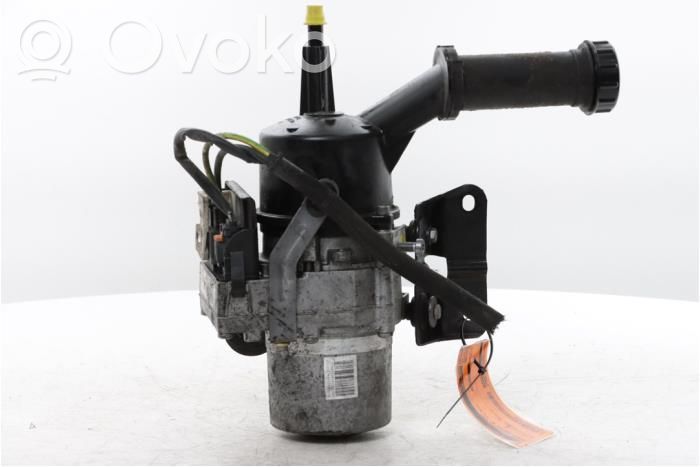 Citroen Berlingo Power steering pump 