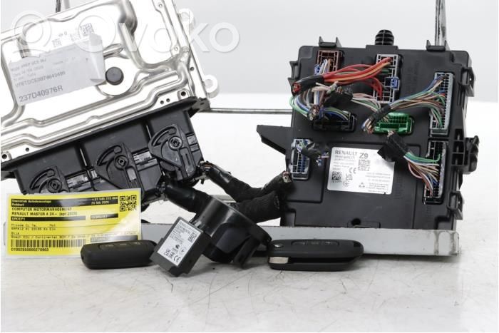 Renault Master IV Dzinēja vadības bloks 