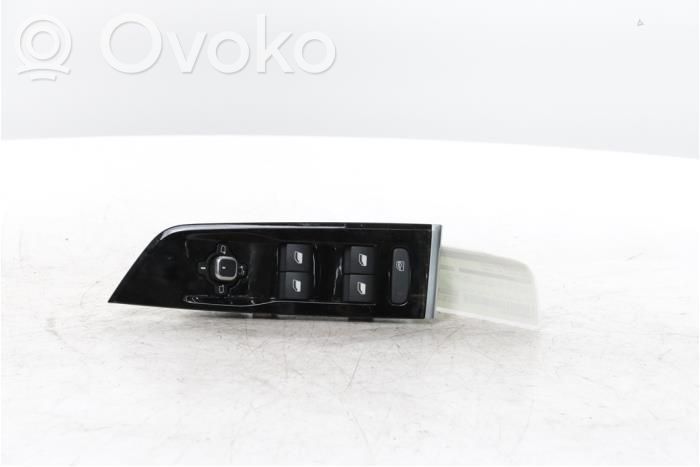 Opel Astra L Electric window control switch 