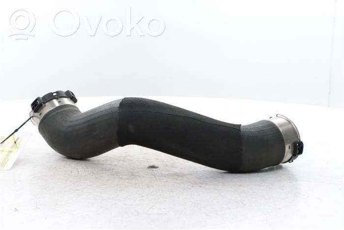 BMW X1 U11 Furtun/conductă intercooler 