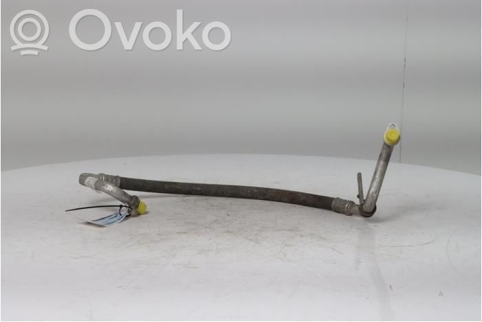 Opel Vivaro Conductă/furtun aer condiționat (A/C) 