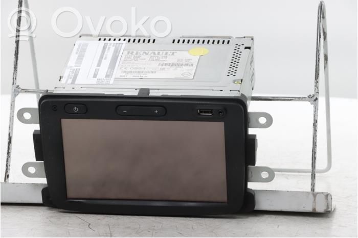 Opel Vivaro Panel / Radioodtwarzacz CD/DVD/GPS 