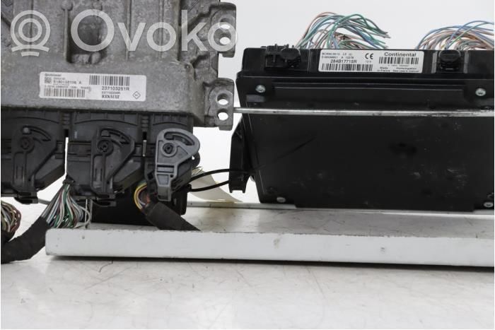 Renault Megane III Engine control unit/module 