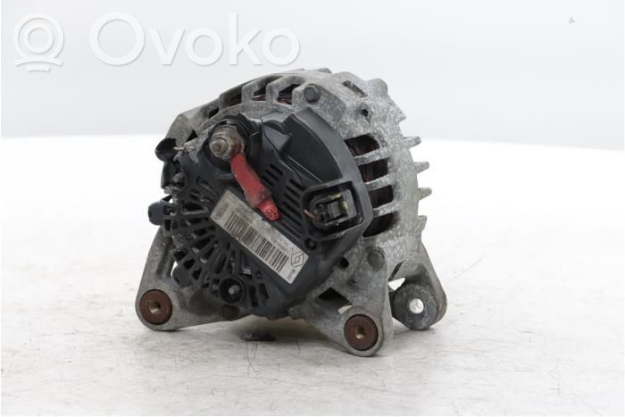 Renault Clio III Generatore/alternatore 