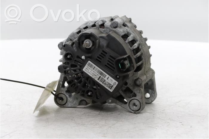 Renault Captur Generator/alternator 