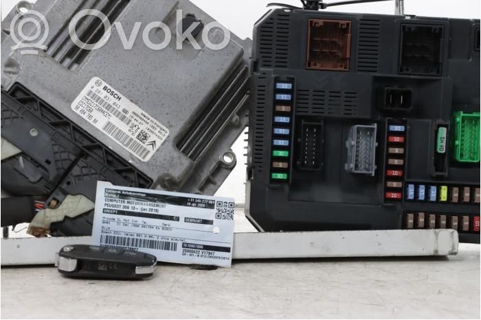 Peugeot 308 Sterownik / Moduł ECU 