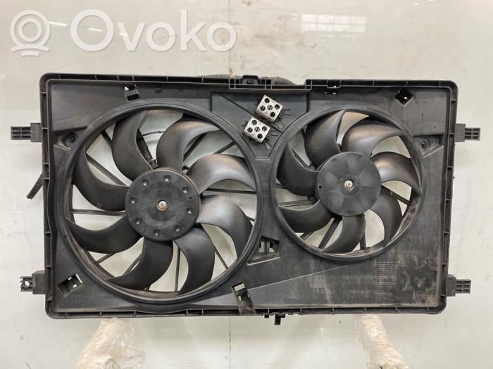 Renault Master III Ventilator electric răcire radiator