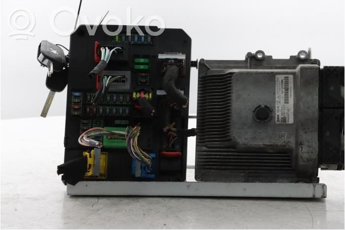 Peugeot 308 Calculateur moteur ECU 