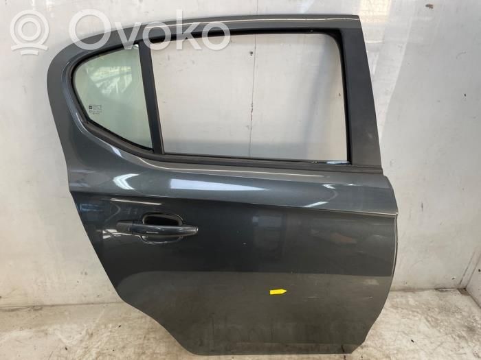 Opel Corsa E Aizmugurējās durvis 