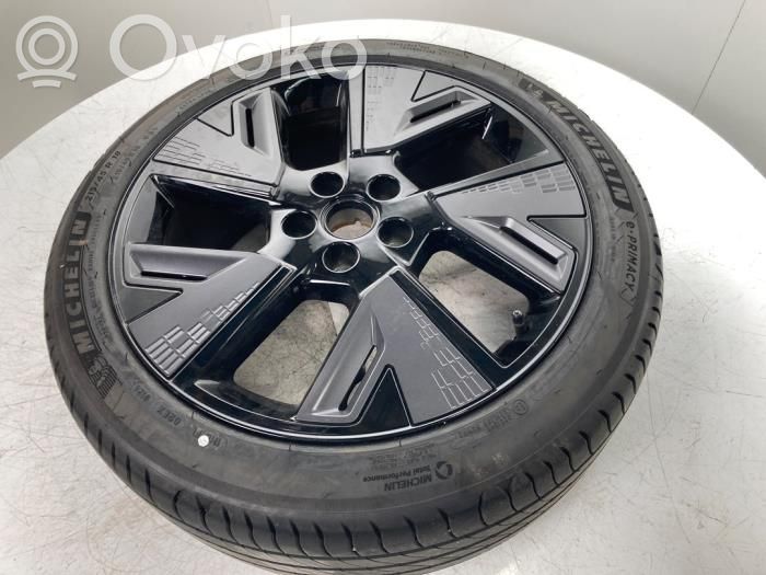 Opel Astra L Llanta de aleación R18