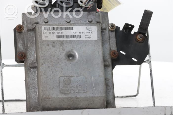 Unidad de control/módulo del motor   6580EG,1669614080,1677661480,194020,1943TW,9661256980,9662666180,9666484580