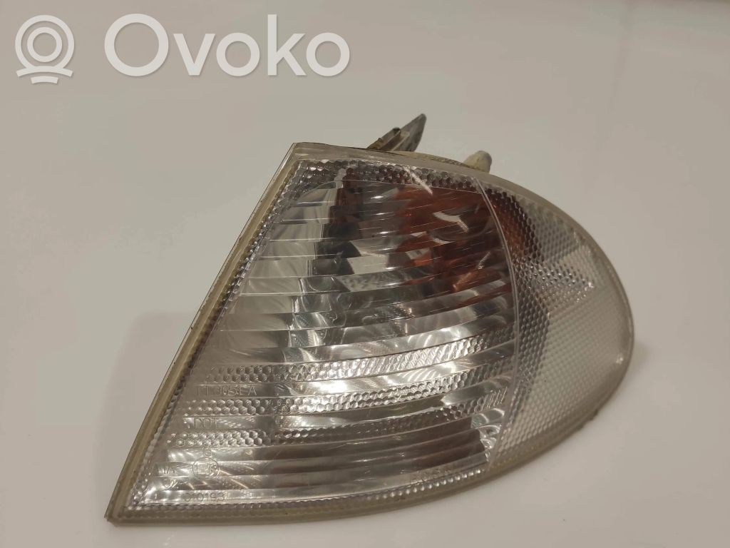 BMW 3 E46 Front indicator light 