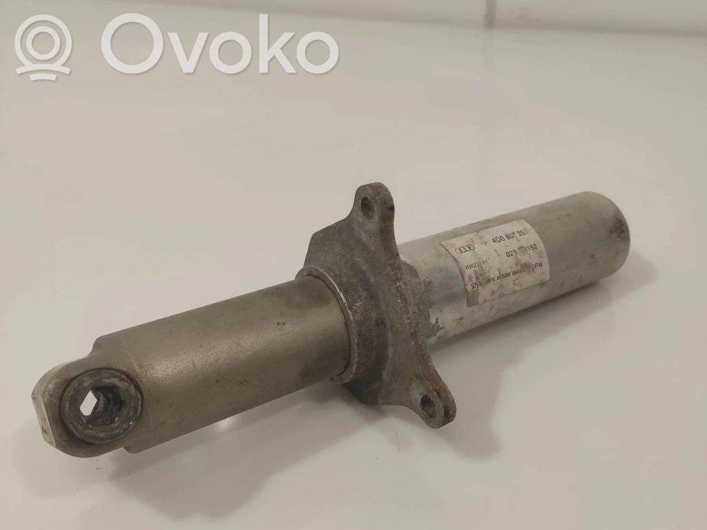Audi A8 S8 D2 4D Aizmugurē bampera amortizators 