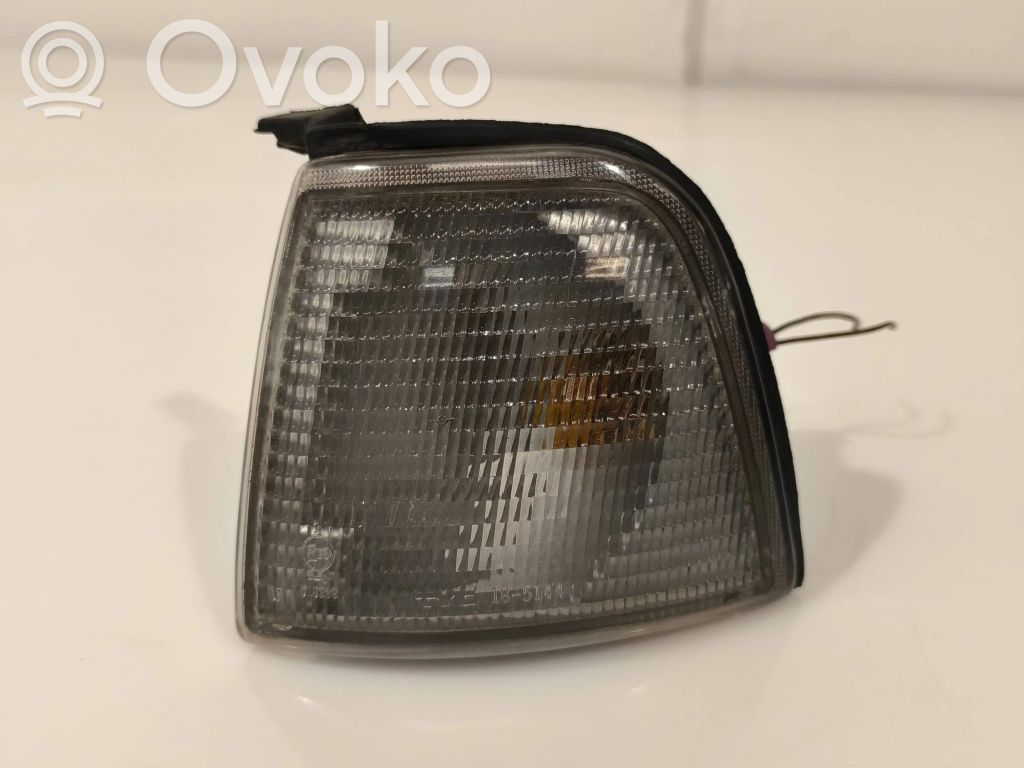 Audi 80 90 B3 Front indicator light 