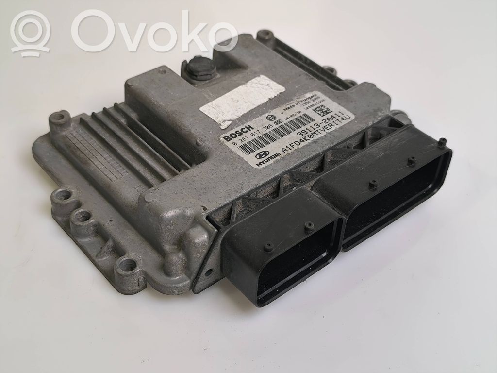 Hyundai i30 Engine control unit/module 