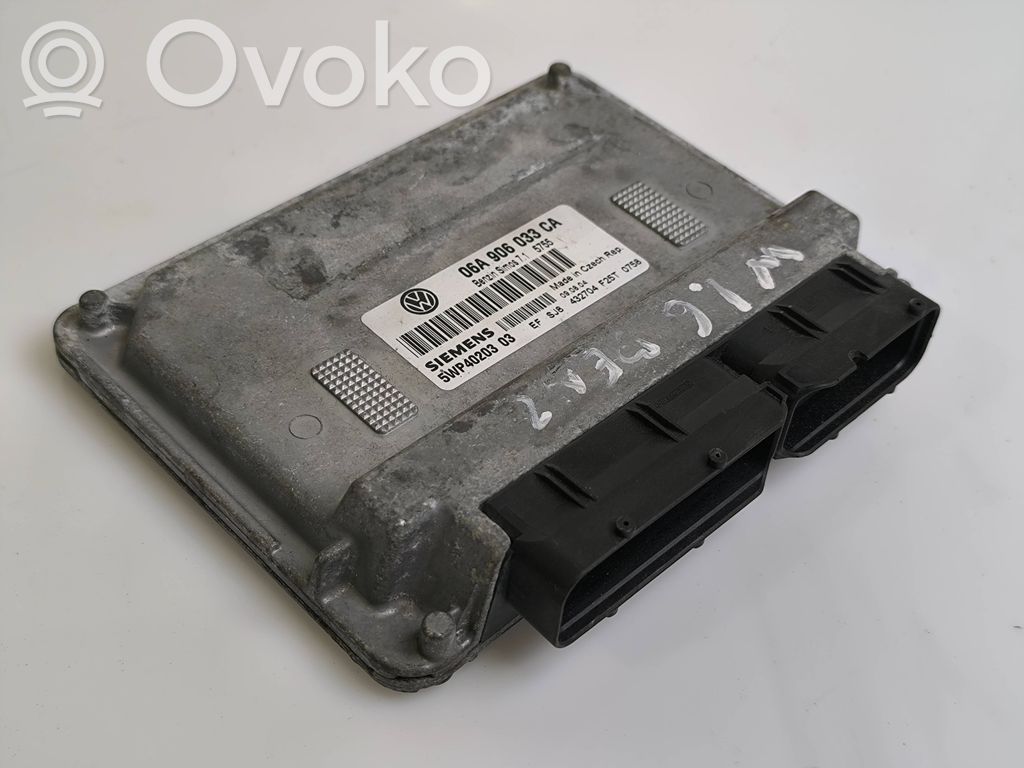 Engine control unit/module   06A906033CA,5WP4020303,715755