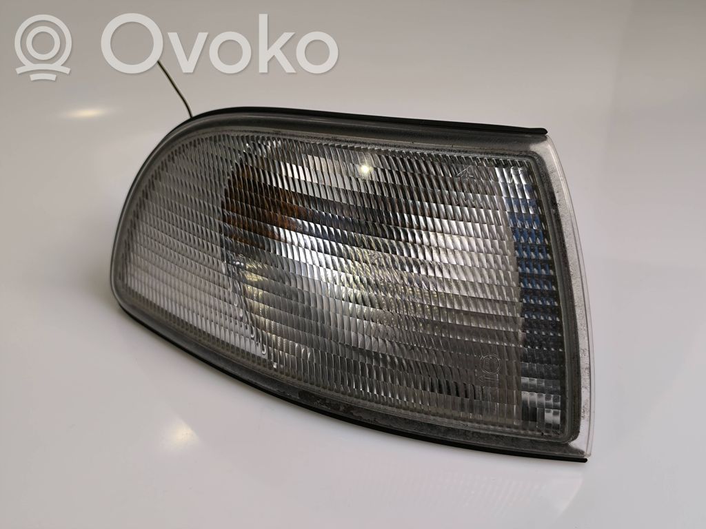 Audi A8 S8 D2 4D Frontblinker 