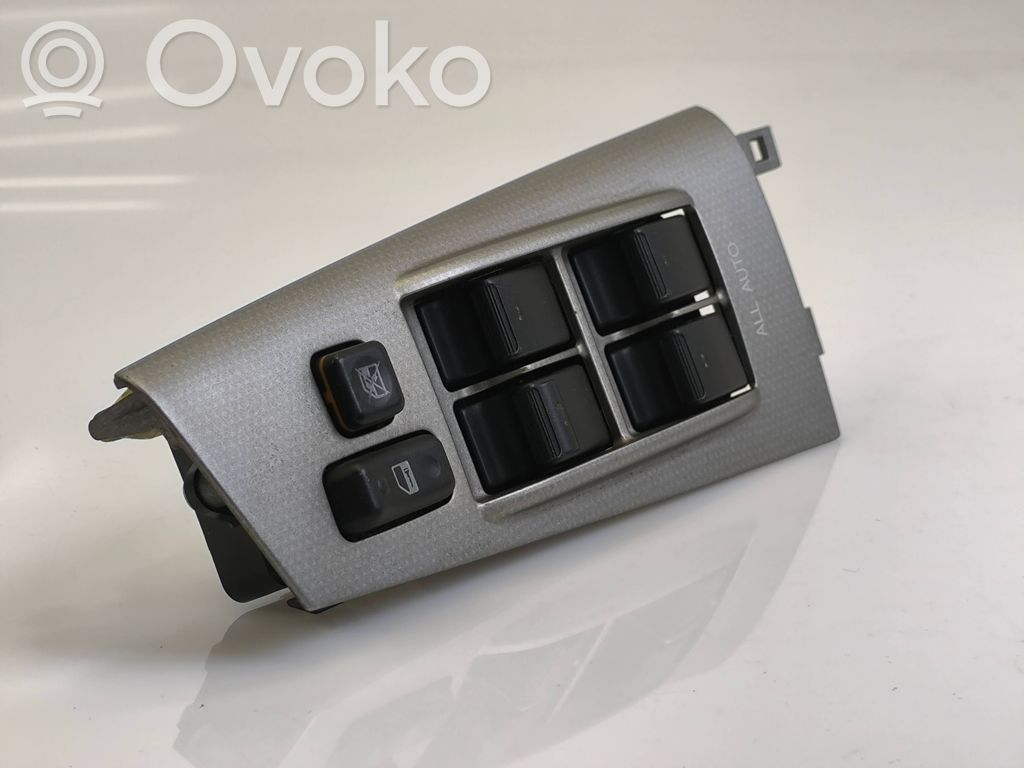 Toyota Corolla E120 E130 Electric window control switch 