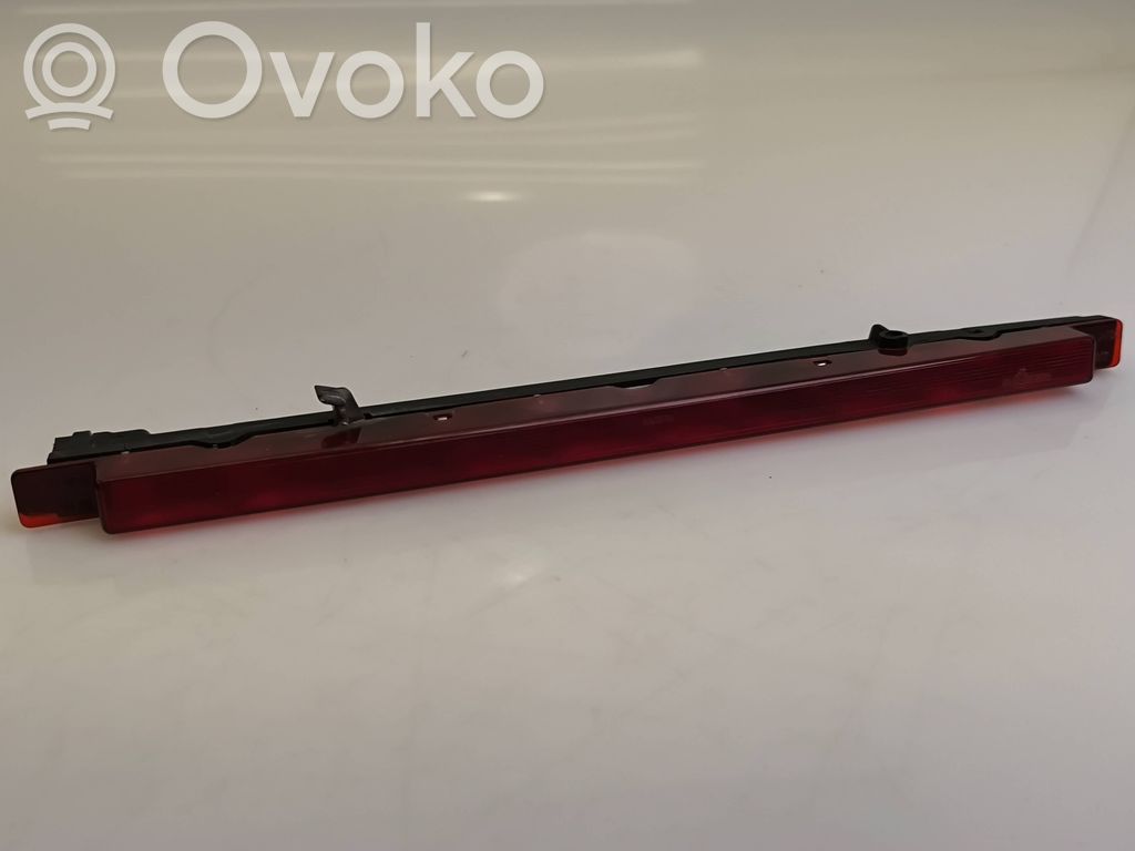 Audi A6 S6 C5 4B Trzecie światło stop 