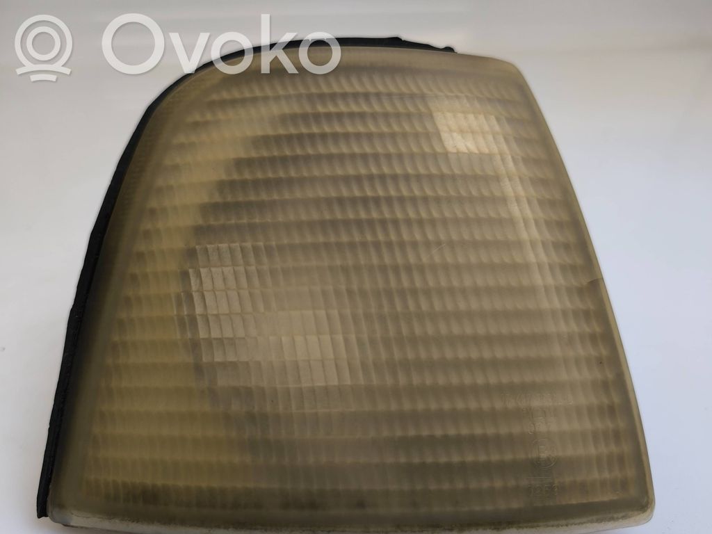 Audi 80 90 B3 Front indicator light 
