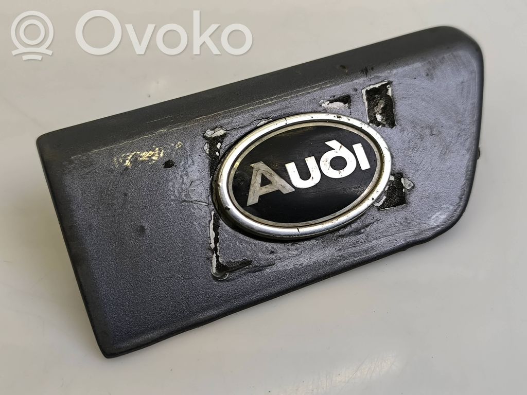 Audi 80 90 B3 Listwa tylnego błotnika 