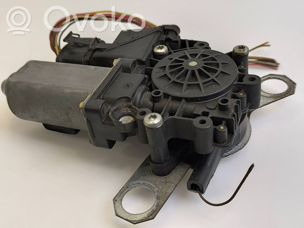 Audi A6 S6 C5 4B Front door window regulator motor 