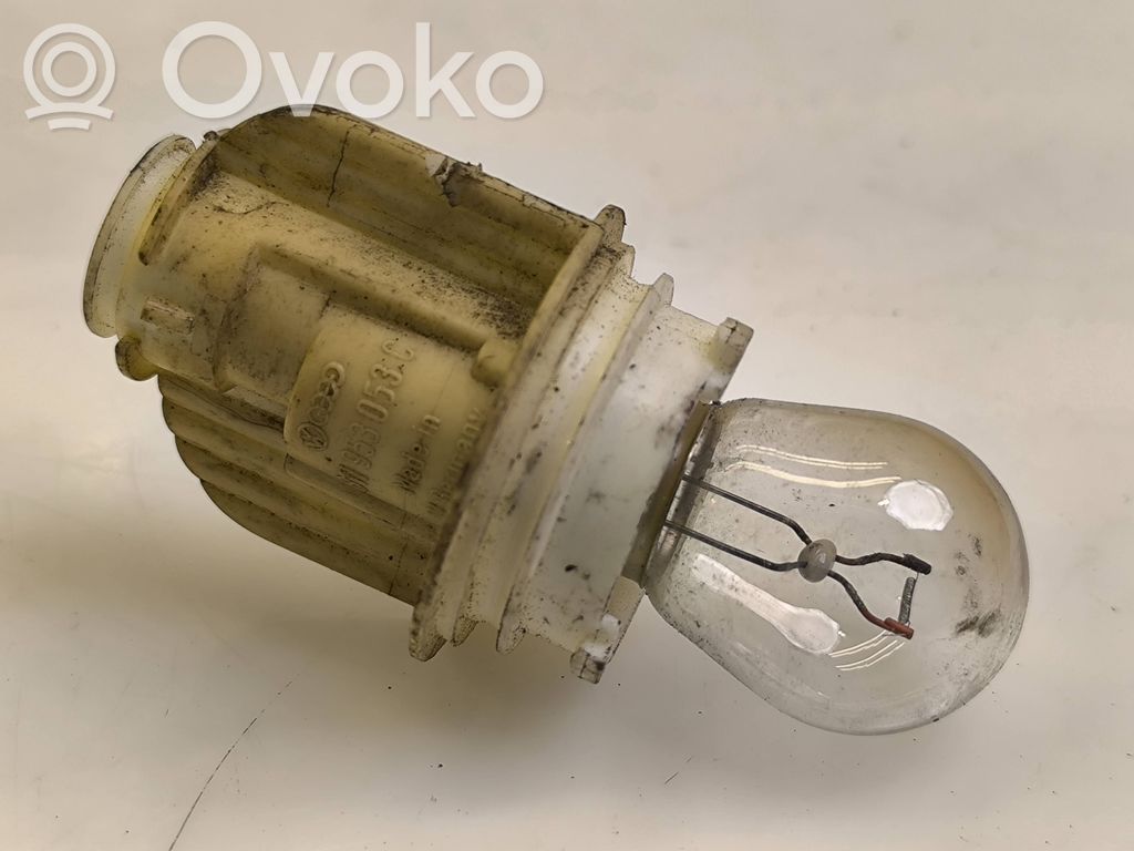 Volkswagen PASSAT B5 Front indicator light 