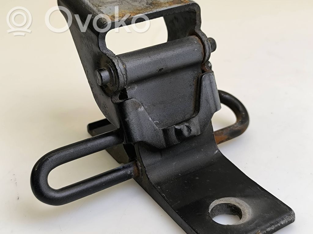 Audi A8 S8 D2 4D Front door lower hinge 