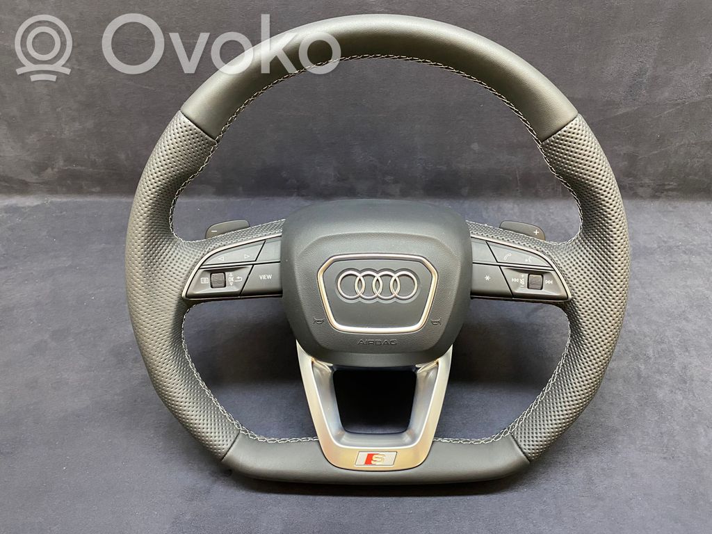 Audi Q7 4M Ohjauspyörä 