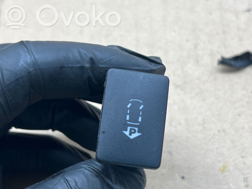 Toyota Auris E180 Other switches/knobs/shifts 