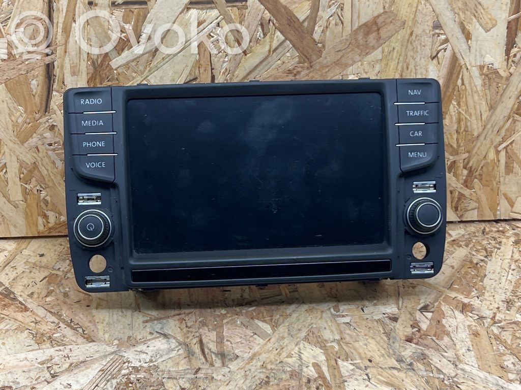 Volkswagen Golf VII Radio/CD/DVD/GPS head unit 