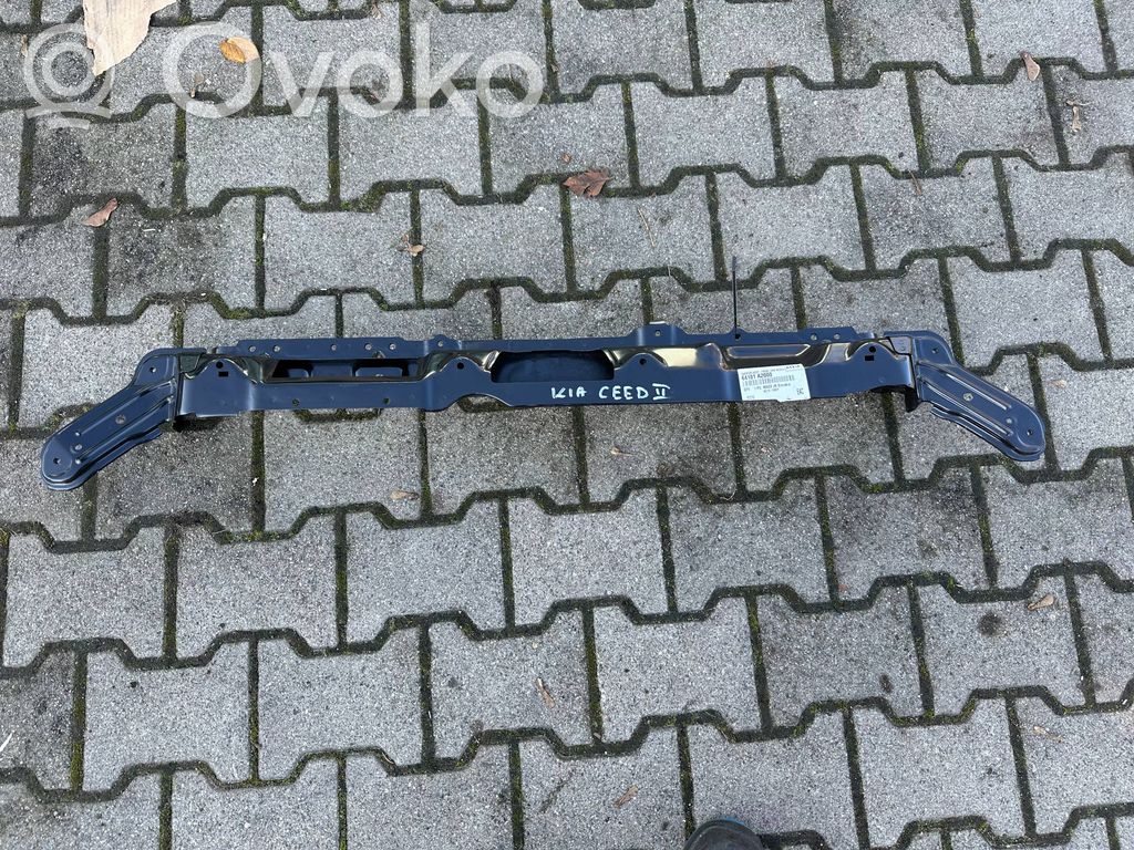 KIA Ceed Панель радиаторов 