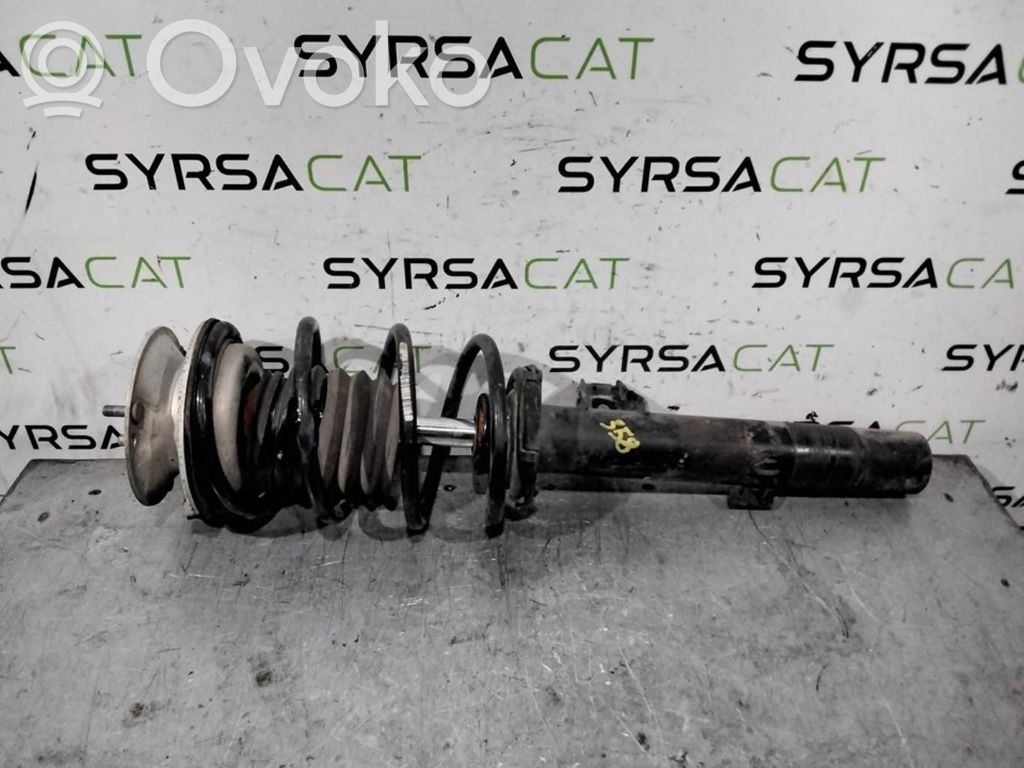 BMW 1 E81 E87 Priekšpusē amortizators 