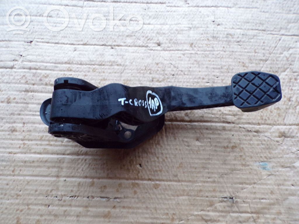Skoda Scala Clutch pedal 